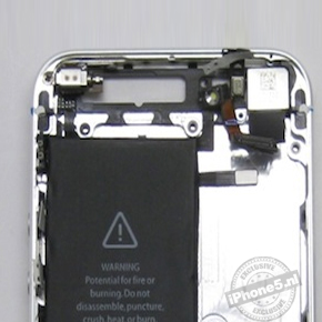 Foto's tonen grotere batterij in iPhone 5