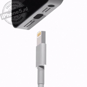 Nieuwe foto's van iPhone 5 kabel gelekt