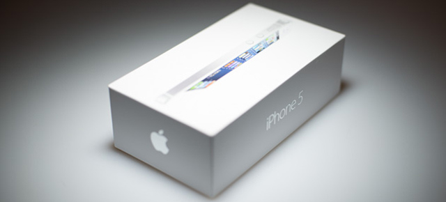 Apple verkoopt 2 miljoen iPhone 5's in 24 uur