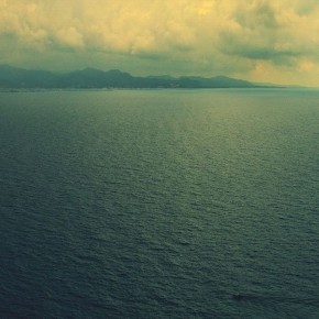 iPhone 5 Wallpaper: open ocean