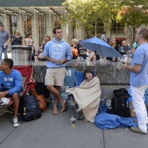 Kamperen voor de Apple Store in New York